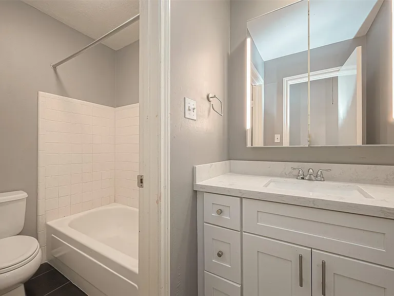 11406 High Star Dr — Photo 40