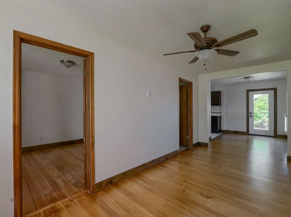 937 Ames Ave #B, Spearfish, SD 57783
