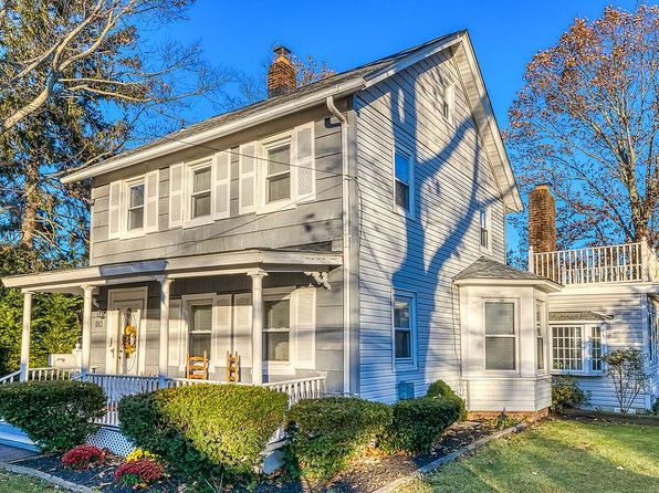 Waterfront Gilgo Oak Beach Captree Ny Waterfront Homes For Sale 2 Homes Zillow