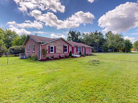2nd image of 1207 Minerva Dr