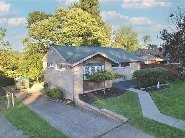 140 Windsor Dr, Pittsburgh, PA 15235