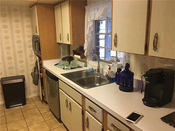 5th image of 5948 La Costa Dr #1401