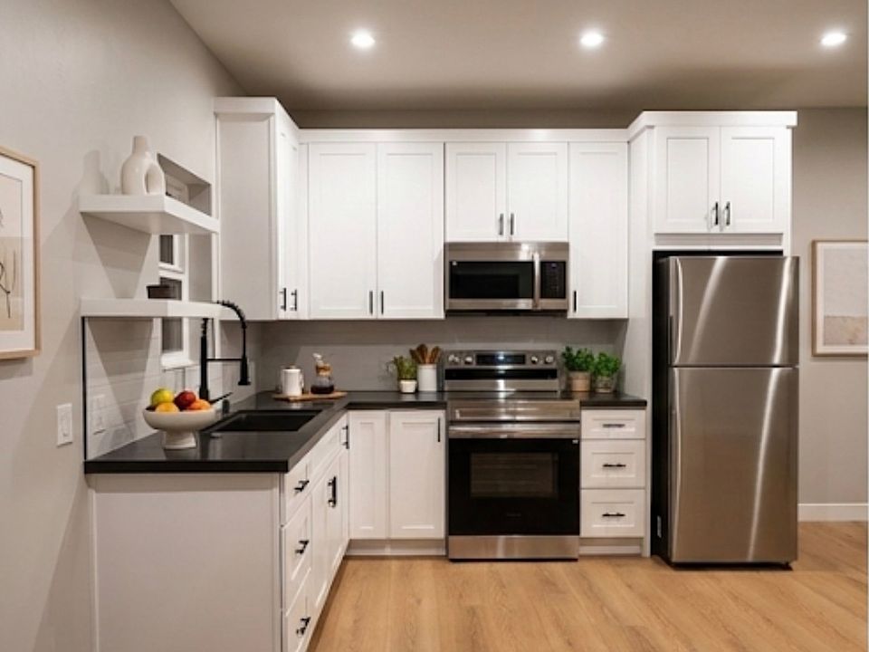 1st image of 2269 Euclid Ave #B