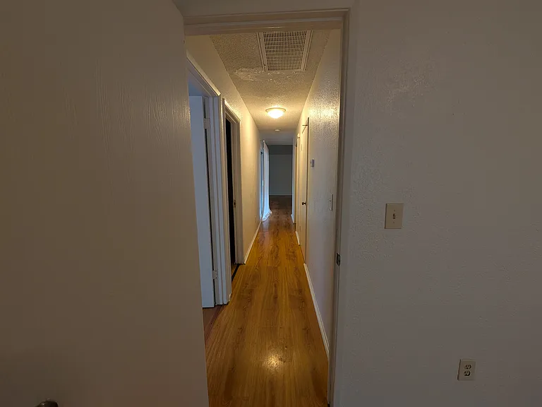 9227 Kelley Dr — Photo 7