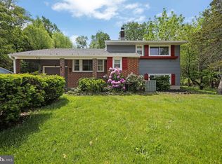 916 Bentley Rd, Lindenwold, NJ 08021