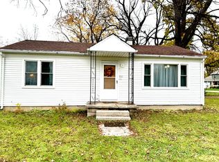 210 E South Malta Rd, Malta, IL 60150