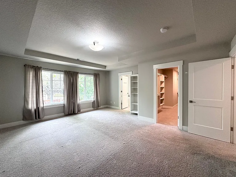 11732 SE Golden Eagle Ln — Photo 23