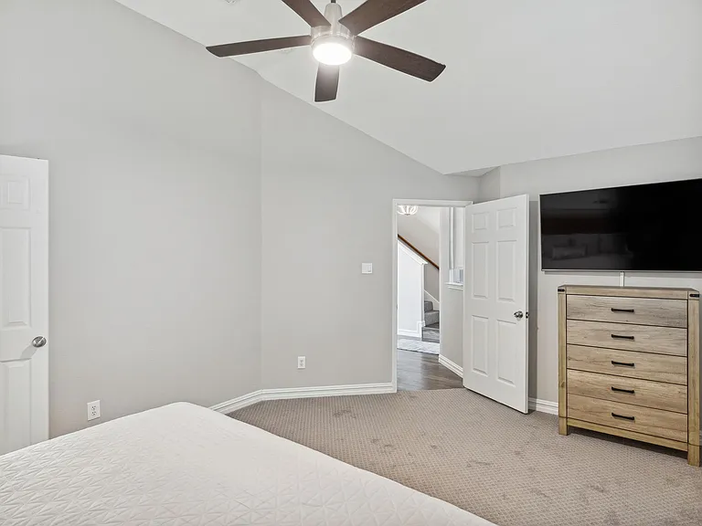 7116 Dunster Pl — Photo 12