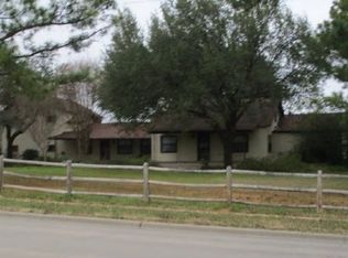 3919 W Sublett Rd, Arlington, TX 76017