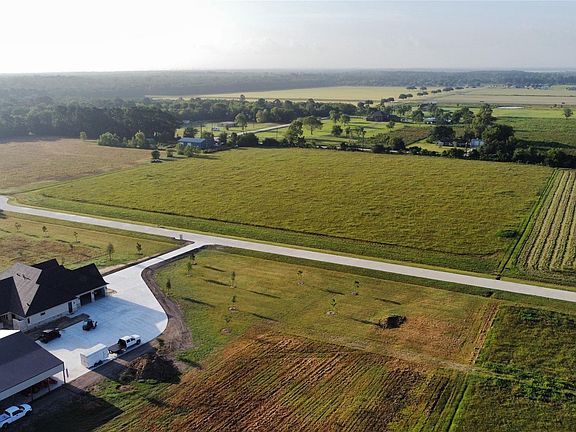 3rd image of 16422 Adlong School Rd