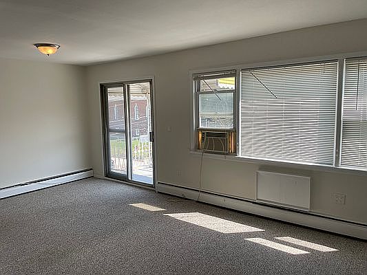 4th image of 43-04 72nd St