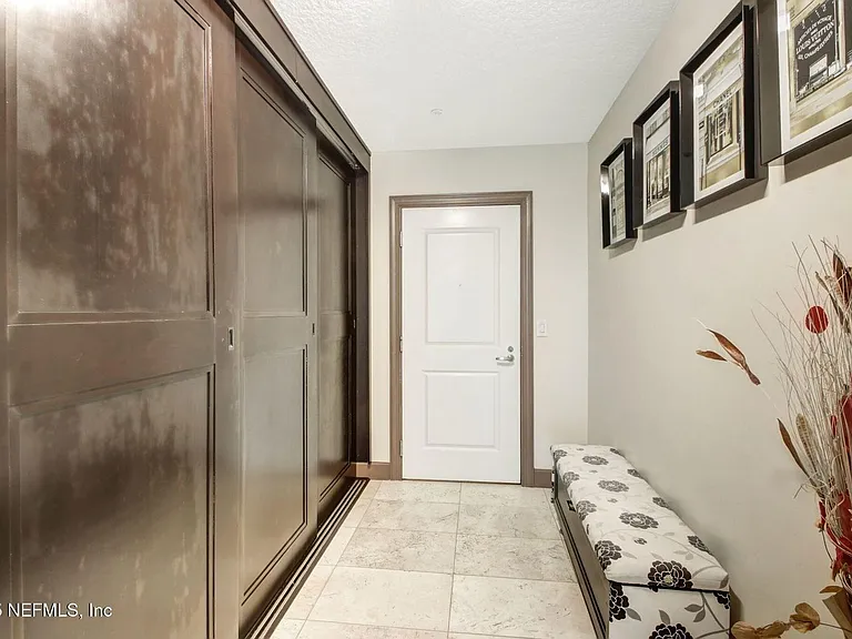1431 Riverplace Blvd #1710 — Photo 30