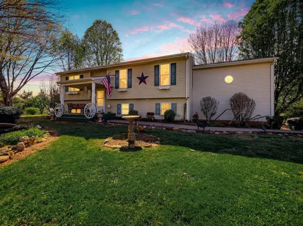 1175 Davis Mill Ln, Bedford, VA 24523