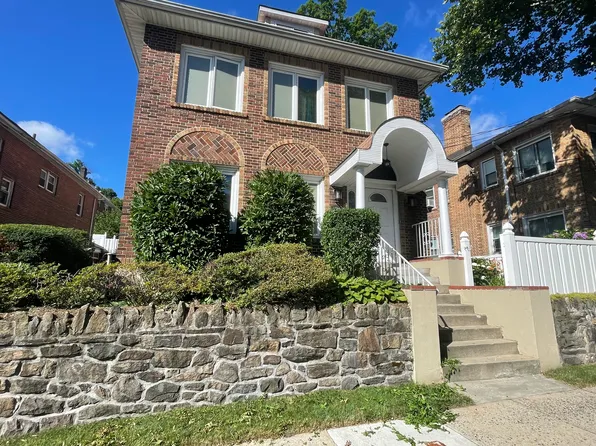 574 E 3rd St #1, Mount Vernon, NY 10553