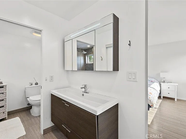 289 San Joaquin St — Photo 16