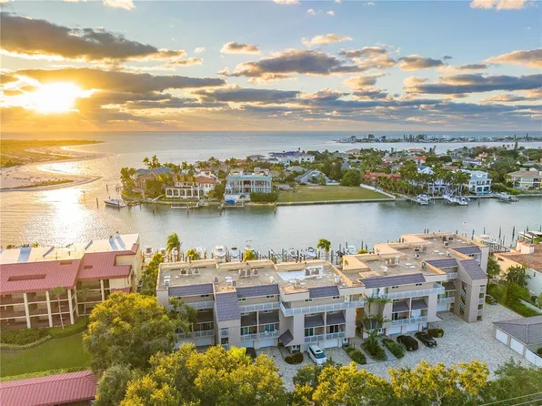 936 Pinellas Bayway S #T2, Tierra Verde, FL 33715