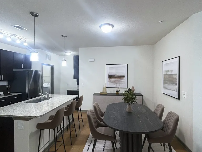 Velo Verdae Apartments — Photo 10