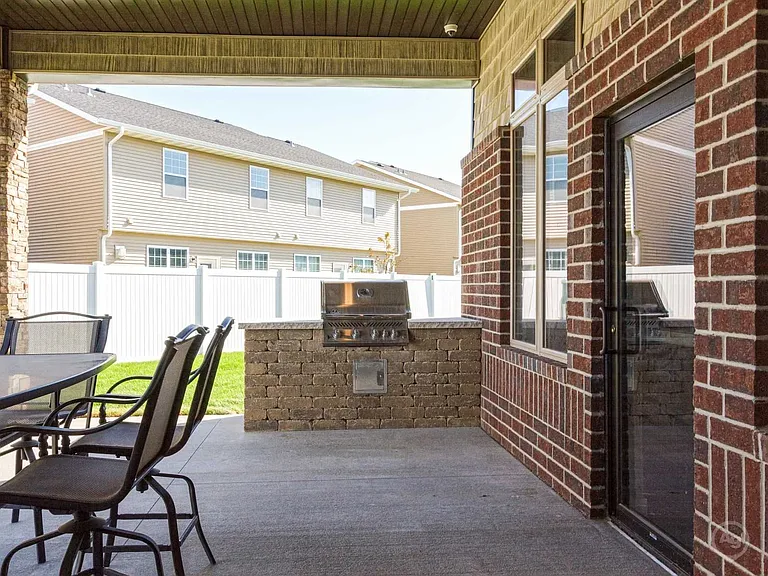 Stonemill Townhomes — Photo 15
