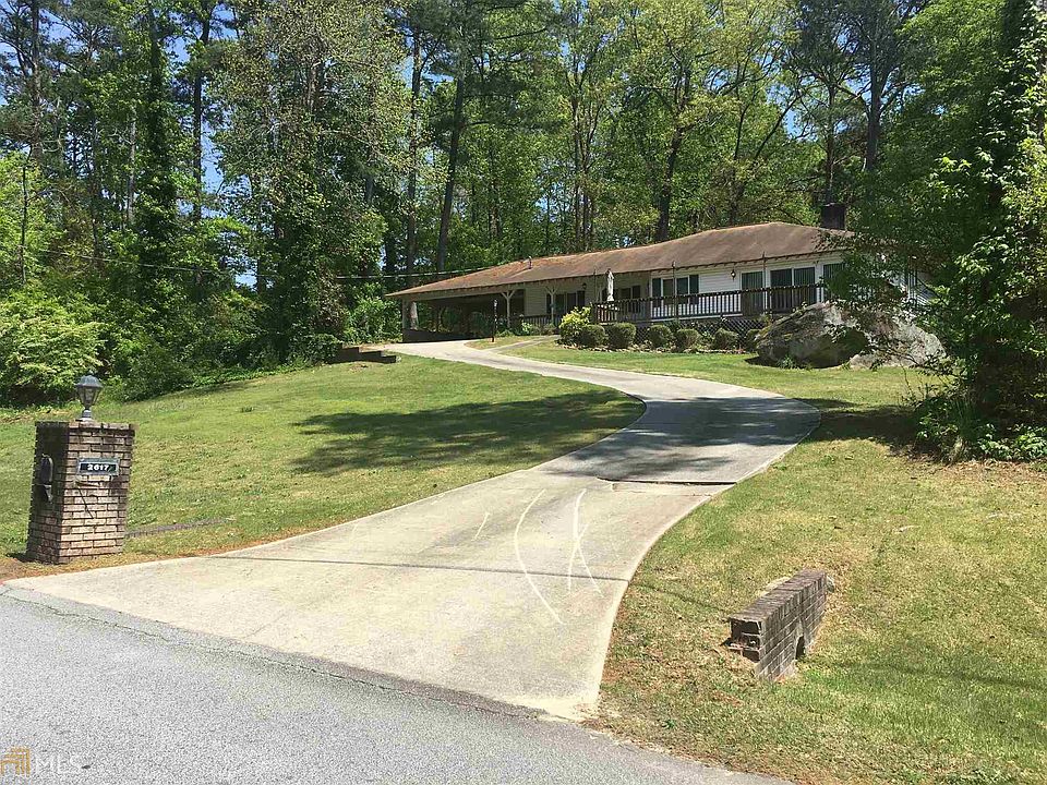 1st image of 2617 Lake Capri Dr