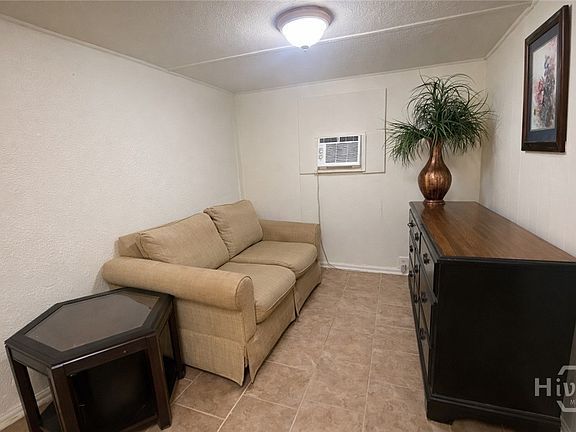 5th image of 5013B Ogeechee Rd #10