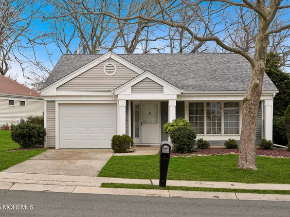 1504 Serrata Way, Toms River, NJ 08755