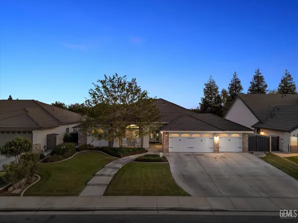 11709 Indianapolis Dr, Bakersfield, CA 93312