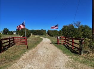 2237 County Road 404 Loop, Bartlett, TX 76511