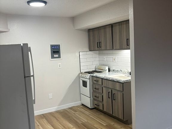 4th image of 112 Rutgers Ave APT 203
