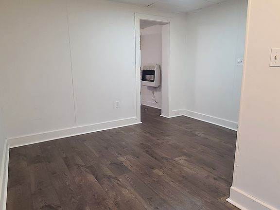 5th image of 589 Saint Joseph Rd #1