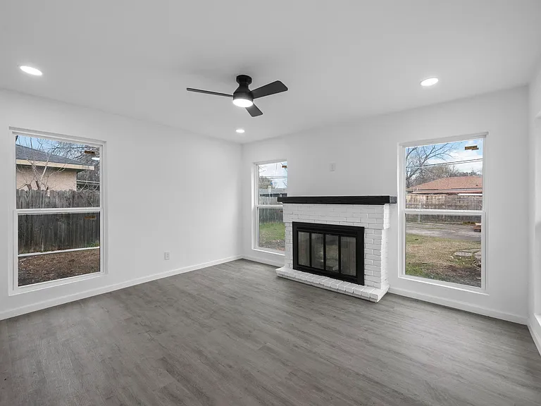 2202 Major Dr — Photo 15