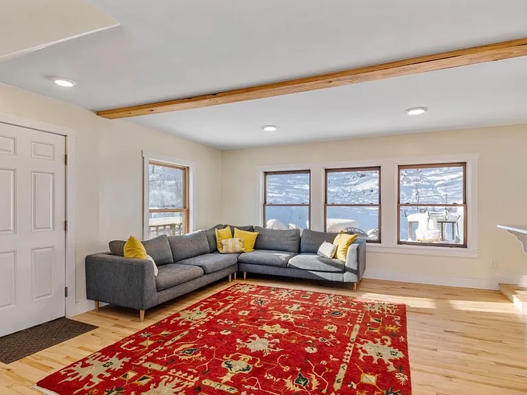 492 Tucker Rd — Photo 3