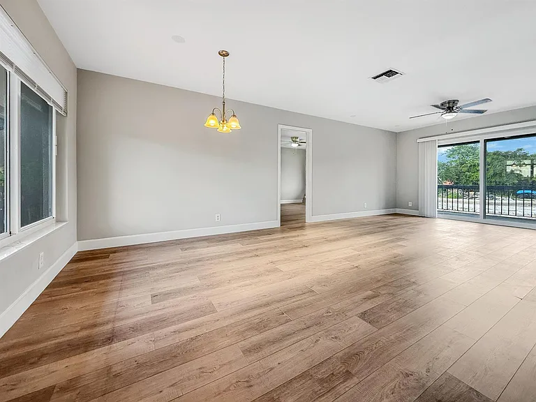 13586 Sabal Palm Ct #D — Photo 3