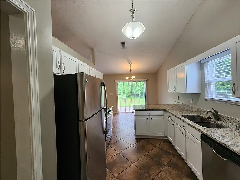 3050 Sentinel Pkwy — Photo 6