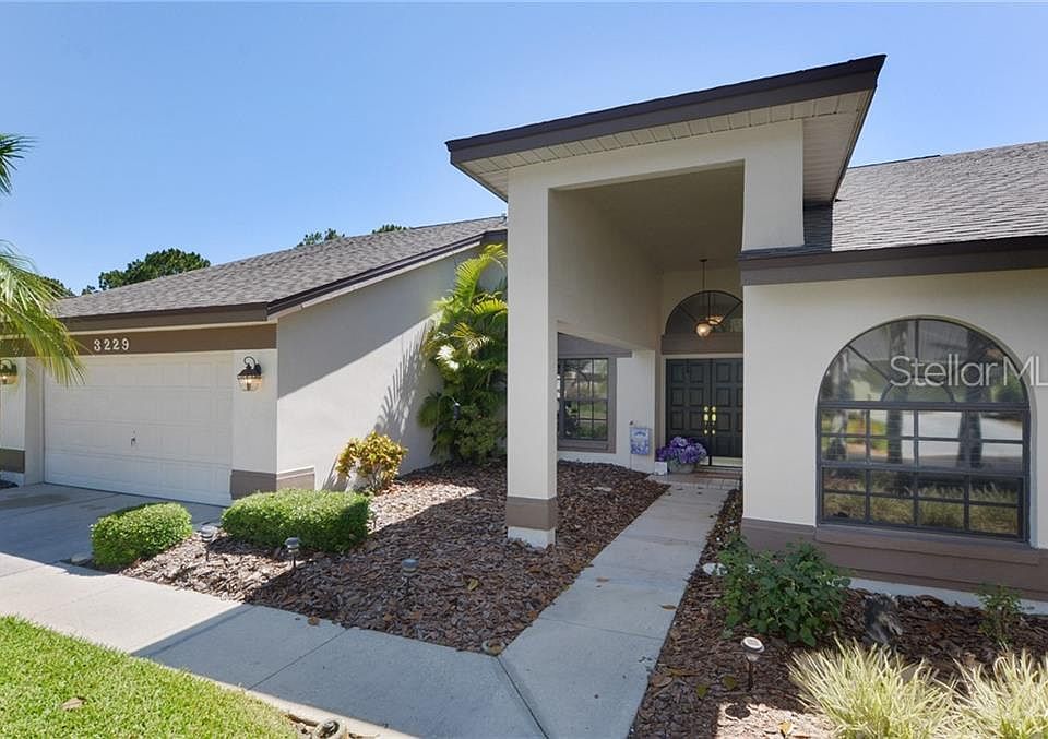 1st image of 3229 Glenridge Ct
