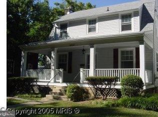 4427 Bradley Ln, Chevy Chase, MD 20815