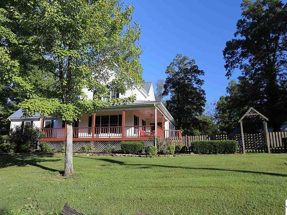1st image of 284 Ravenwood Cir