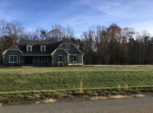 3343 S Meadow Cir, Powhatan, VA 23139
