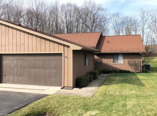 648 Cherry Park Oval, Aurora, OH