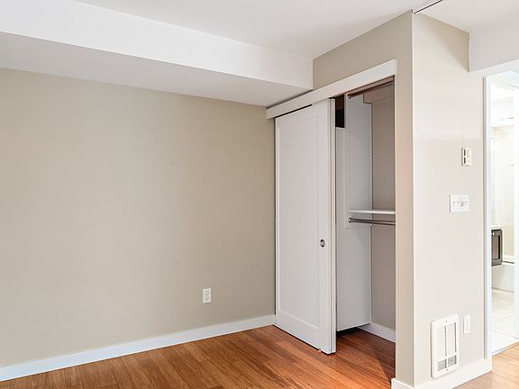 2nd image of 300 31st Ave #A