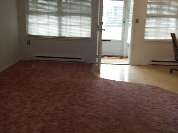 4th image of 1120 Argyll Circle #D