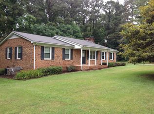 108 Winstead Rd, Sanford, NC 27332