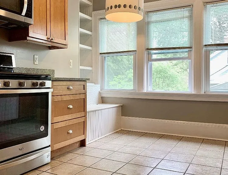 60 Forest St — Photo 8