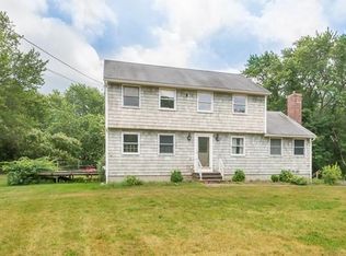 27 Mudnock Rd, Salisbury, MA 01952
