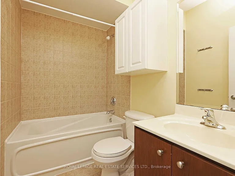 20 Shires Ln #1 — Photo 20