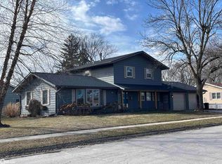 2013 Floyd Ave, Iowa Falls, IA 50126