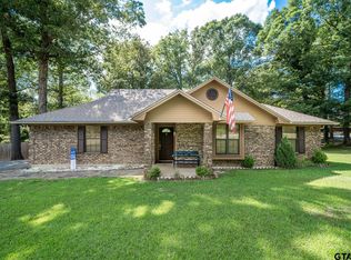 527 Woodbend Dr, Kilgore, TX 75662