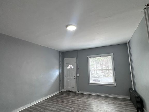 2nd image of 344 S 7th St