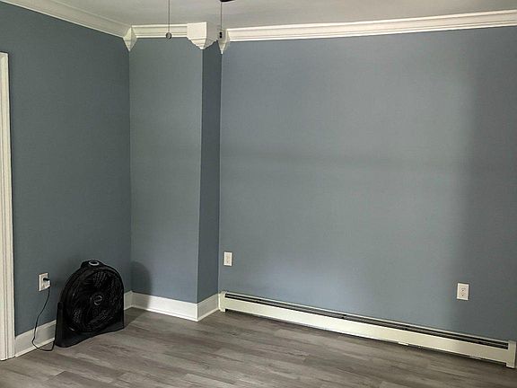 5th image of 332 W 3rd St #1