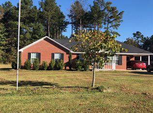 226 Canfield Rd, Columbus, MS 39702