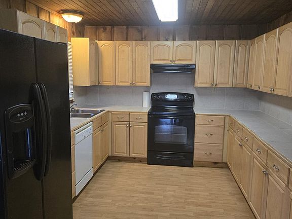 5th image of 16360 Tolbert Rd